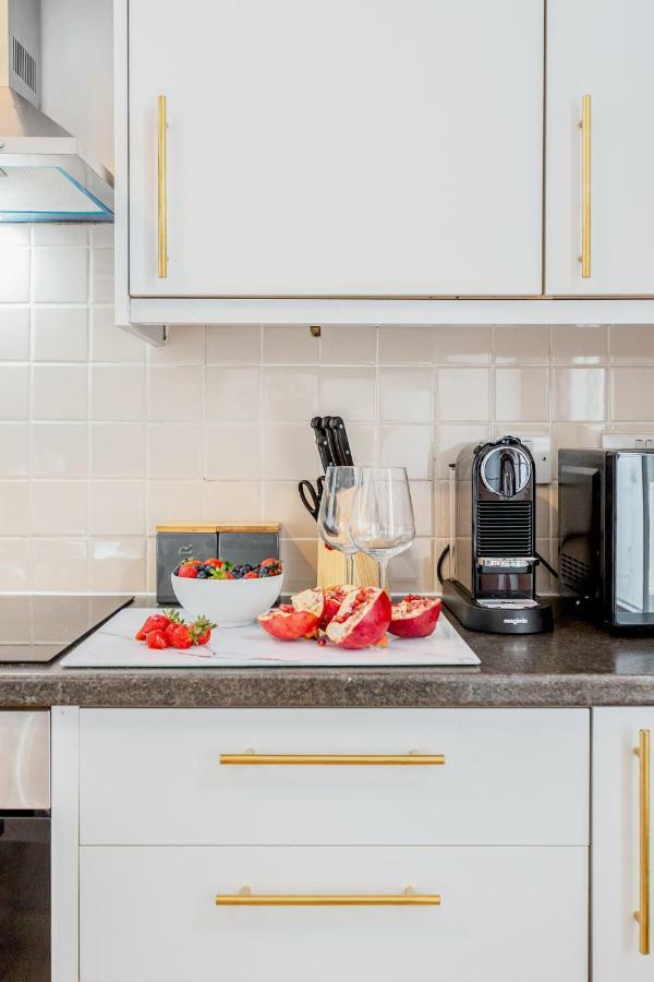 Bright & Spacious 4Beds Home - Kensington High Street-Olympia London Exterior foto