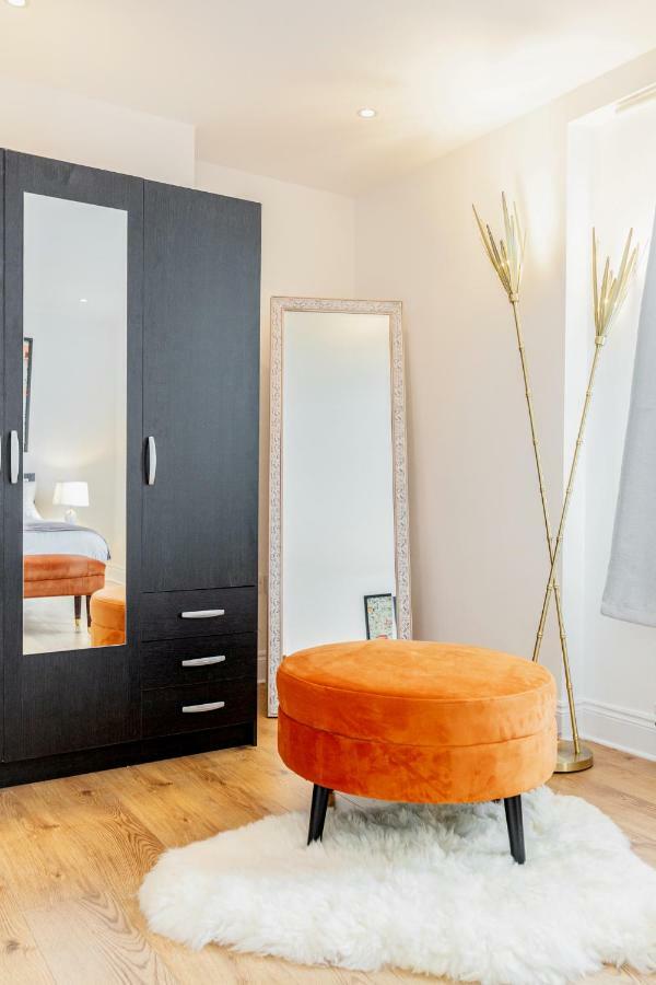 Bright & Spacious 4Beds Home - Kensington High Street-Olympia London Exterior foto